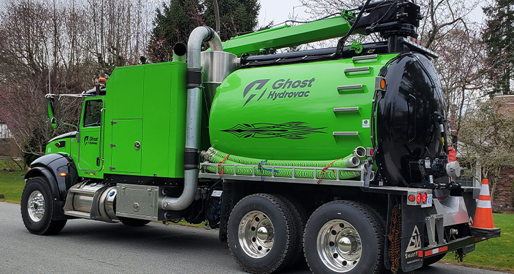 Reasons To Choose A Hydrovac Truck For An Excavation Project